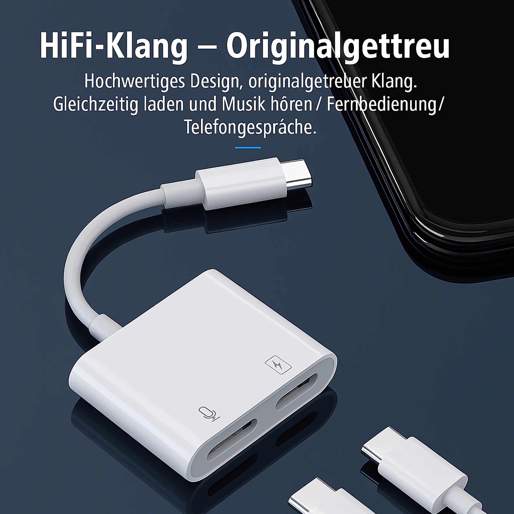 Ein weißer USB-C-Adapter mit Lade- und Kopfhöreranschlüssen.