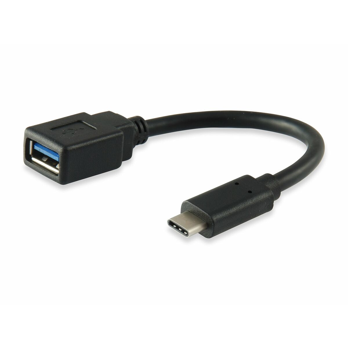 Ein schwarzes USB-C-auf-USB-A-Adapterkabel mit einem USB-A-Anschluss auf der linken Seite.