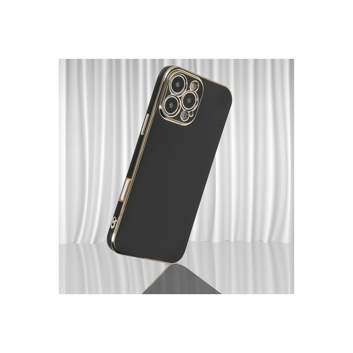 Altın çerçeveli, kamera lens detaylı siyah telefon kılıfı, beyaz fon üzerinde.