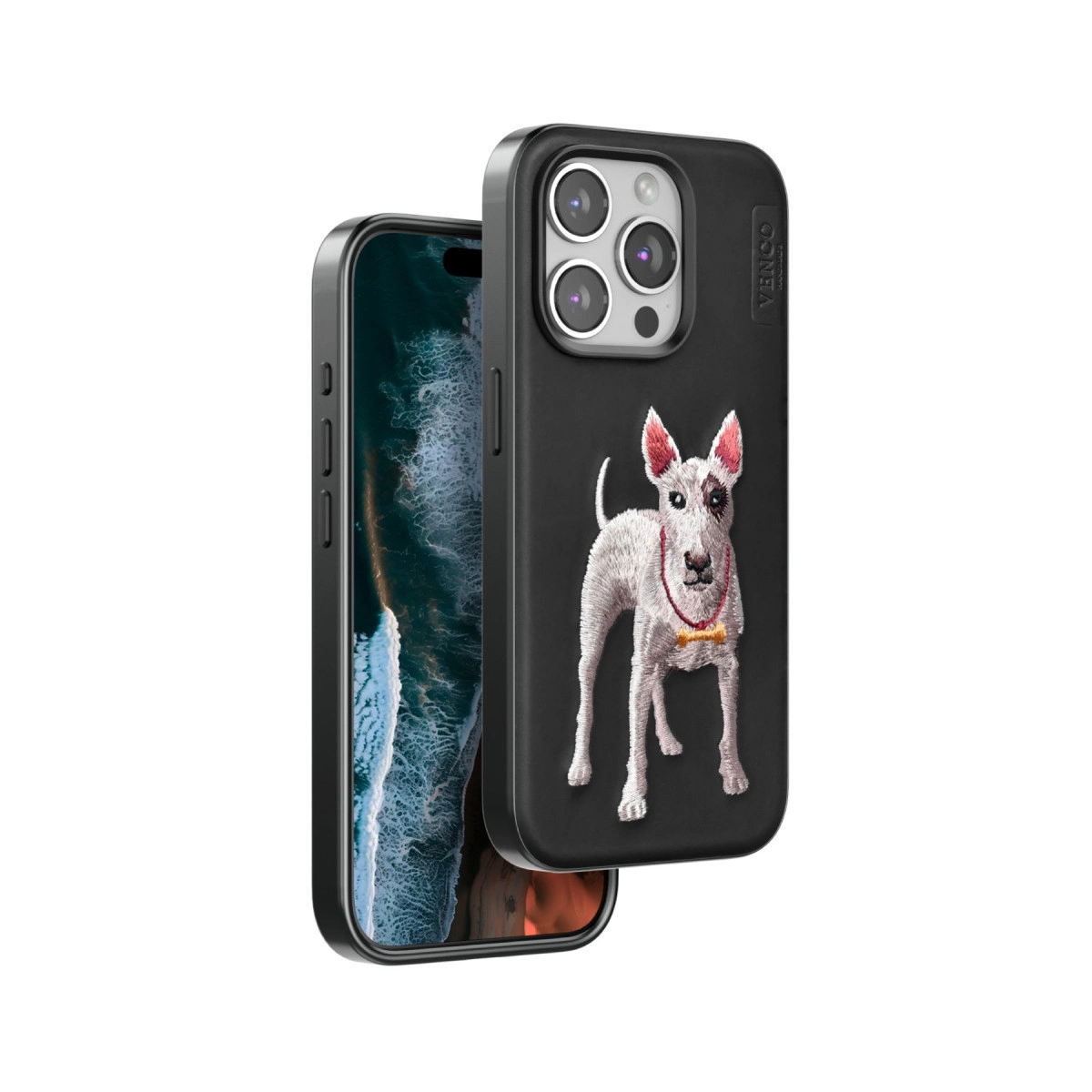 Kemik tasmalı beyaz bull terrier baskılı siyah telefon kılıfı.