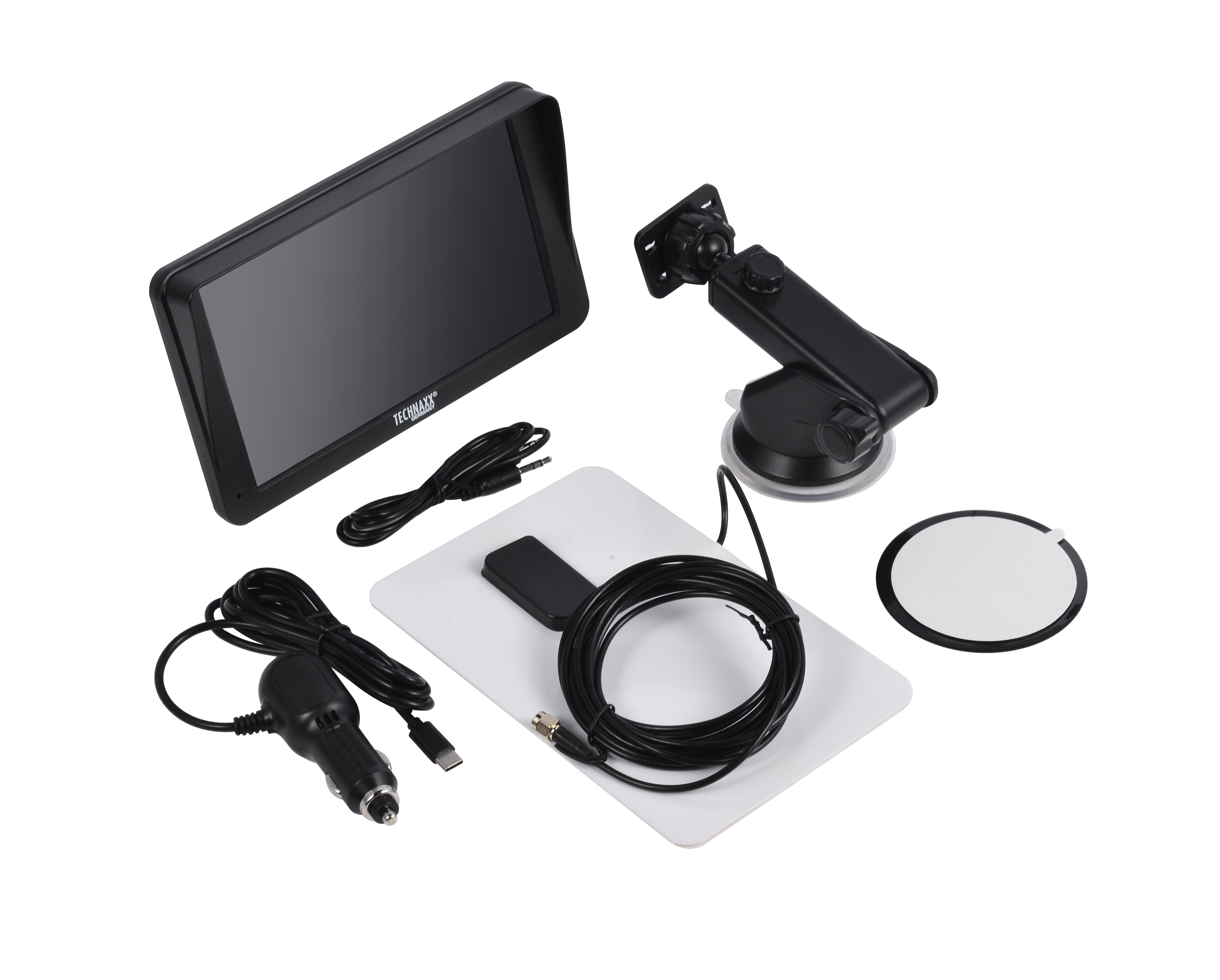 Un dispositivo GPS con supporto, cavo di ricarica e antenna su sfondo bianco.