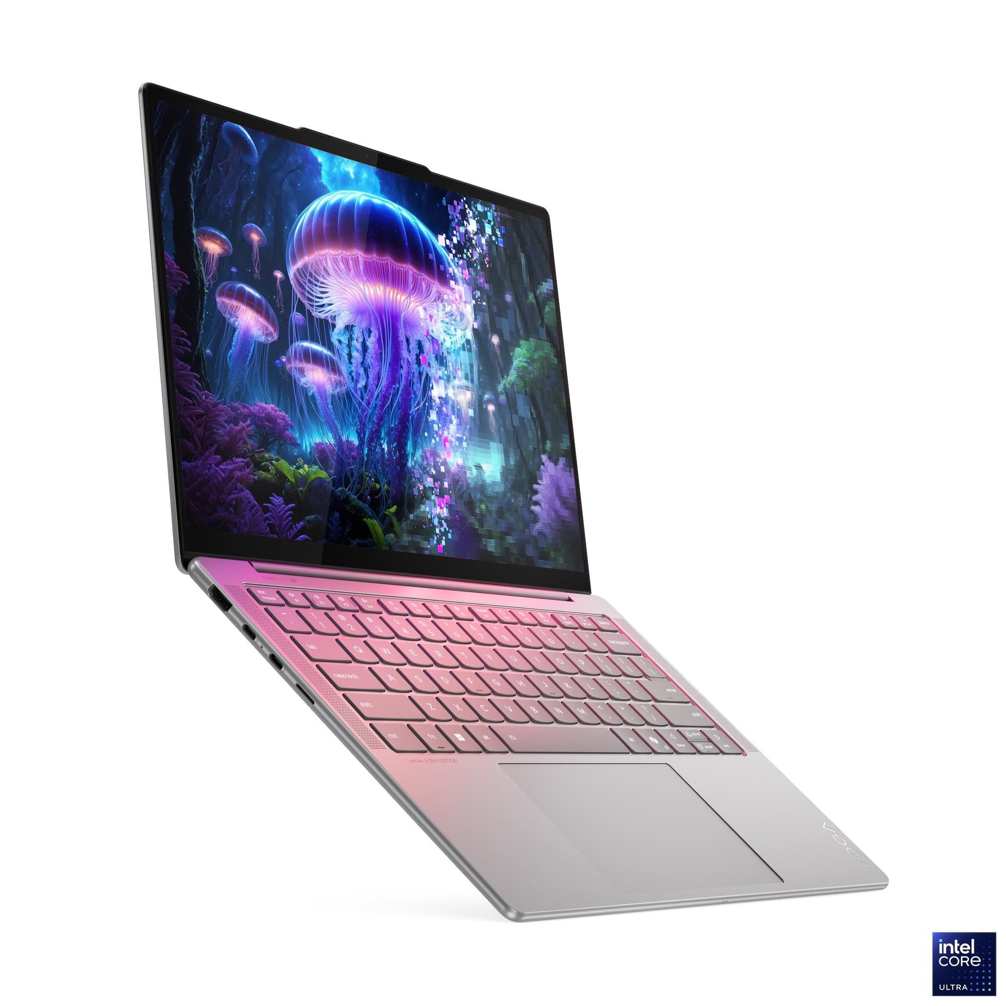 Un laptop che visualizza una scena subacquea con meduse.