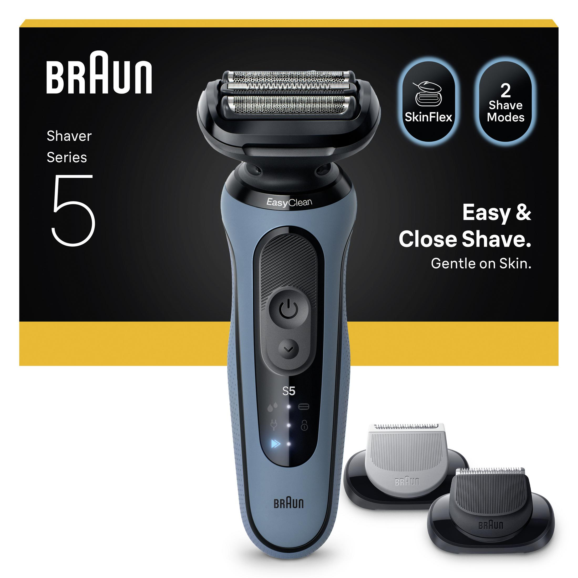 Un rasoio elettrico blu Braun Series 5 con due accessori.