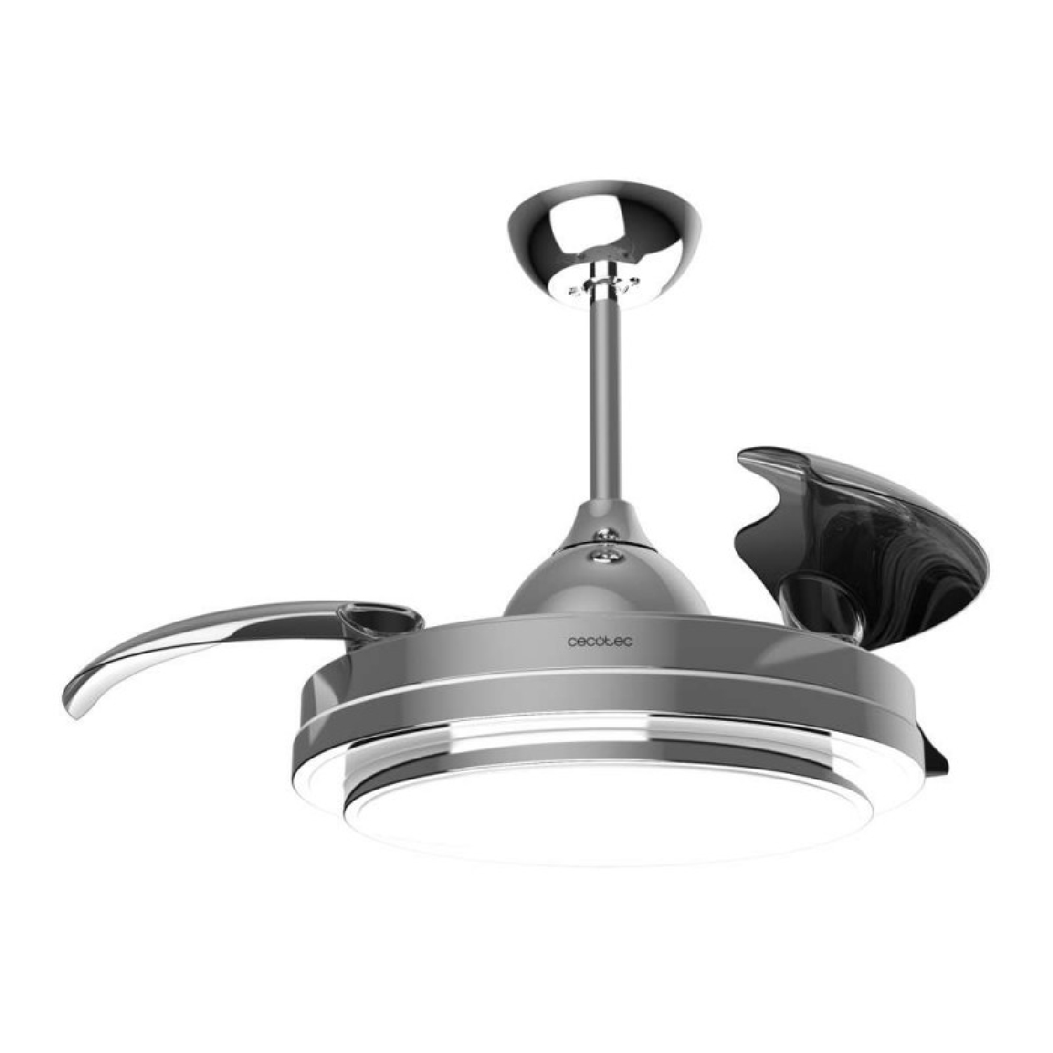 Un ventilatore da soffitto moderno con luce, in argento e nero.