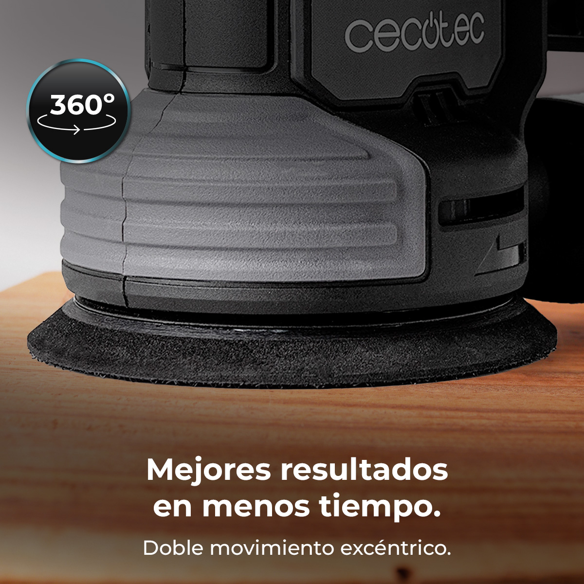 Un levigatore orbitale nero con icona 360° su tavolo di legno.