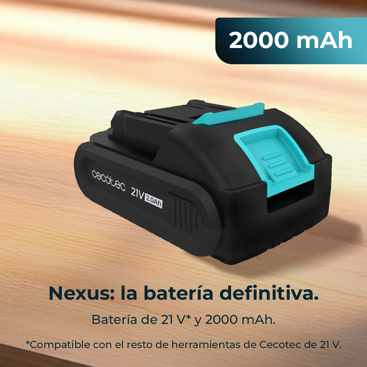 Batteria nera con dettaglio blu, 21V 2.0Ah e 2000 mAh.