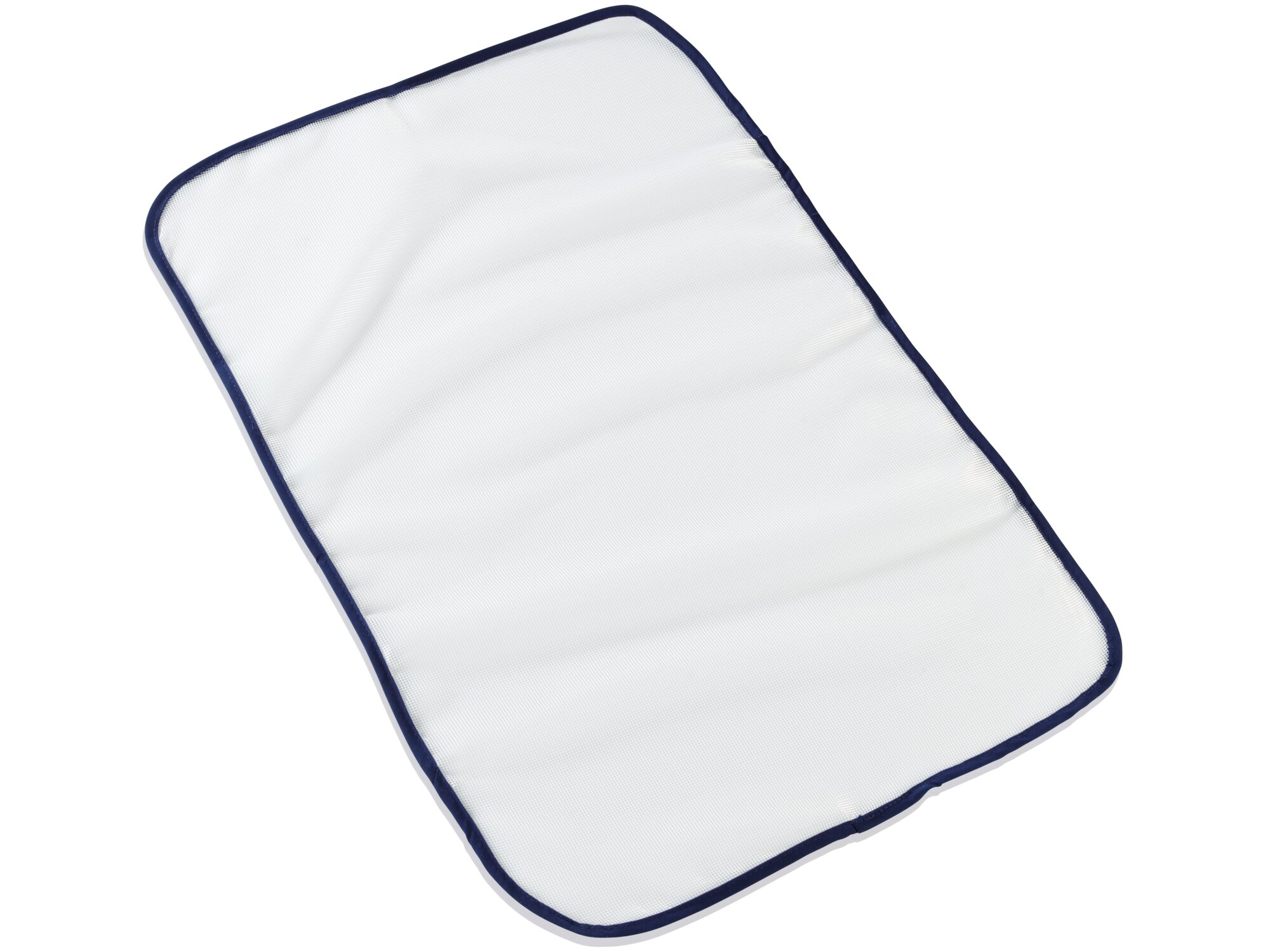 Biała mata do przewijania z granatowym brzegiem, na białym tle.