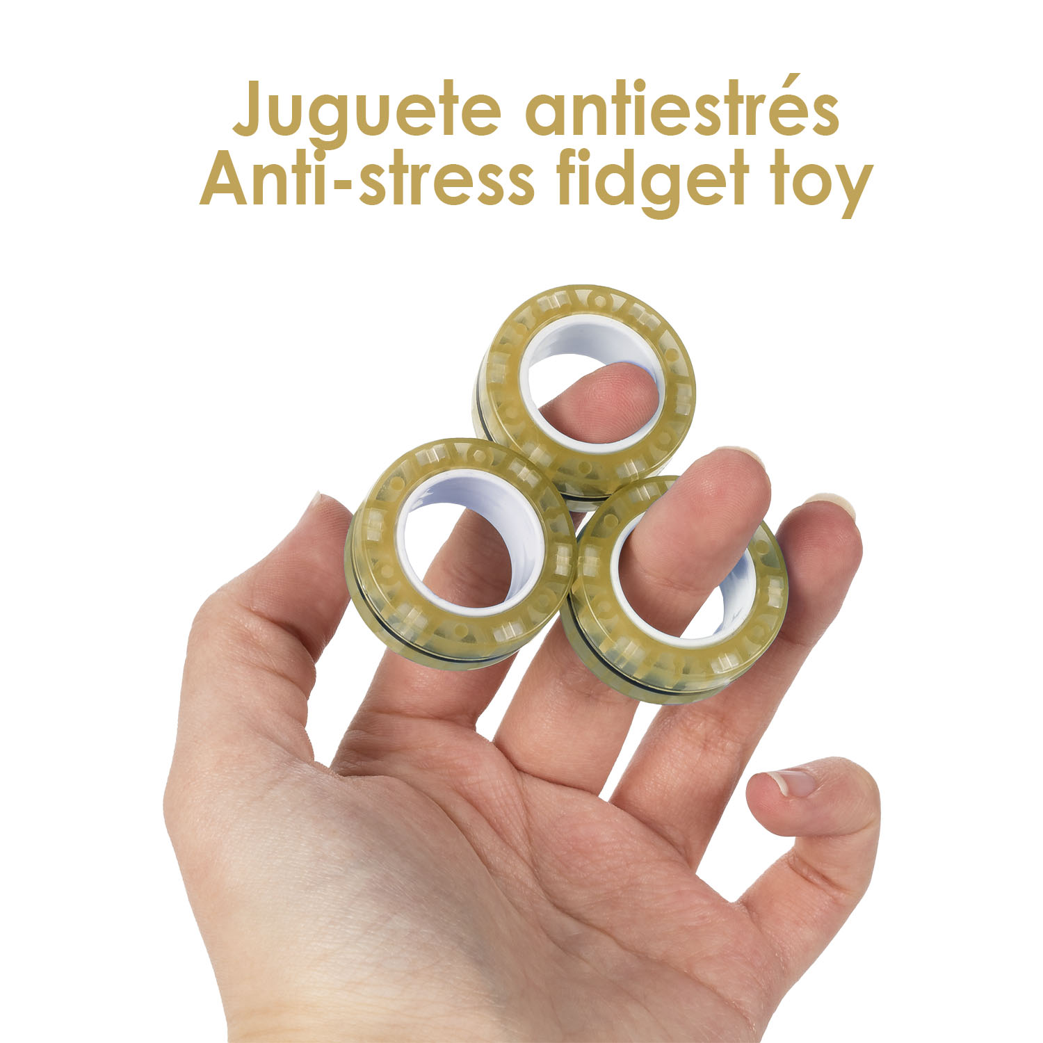 Mano che tiene tre giocattoli antistress gialli e bianchi a forma di anello.