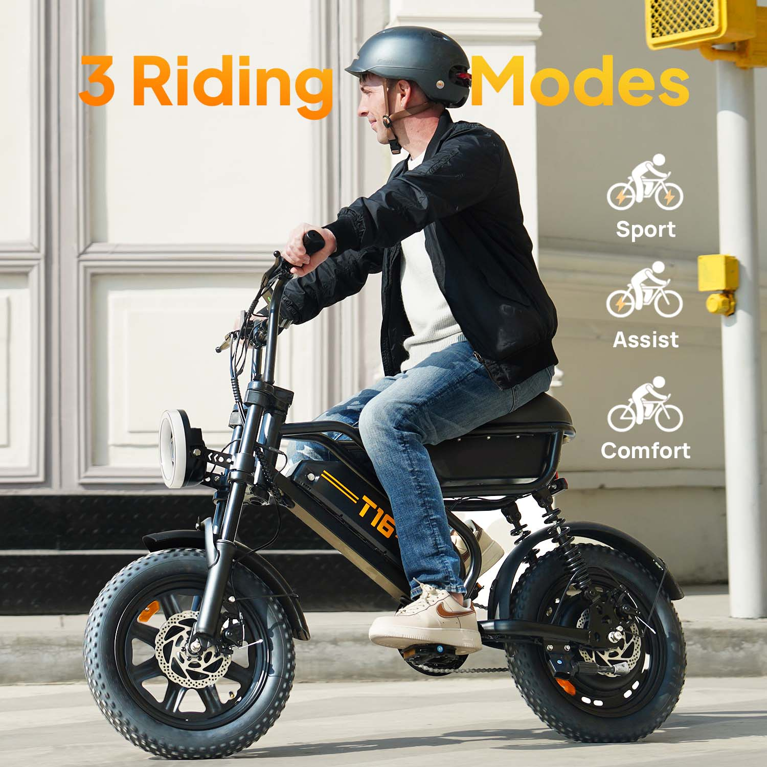 Mężczyzna jedzie czarnym e-bike z napisem "3 Riding Modes".