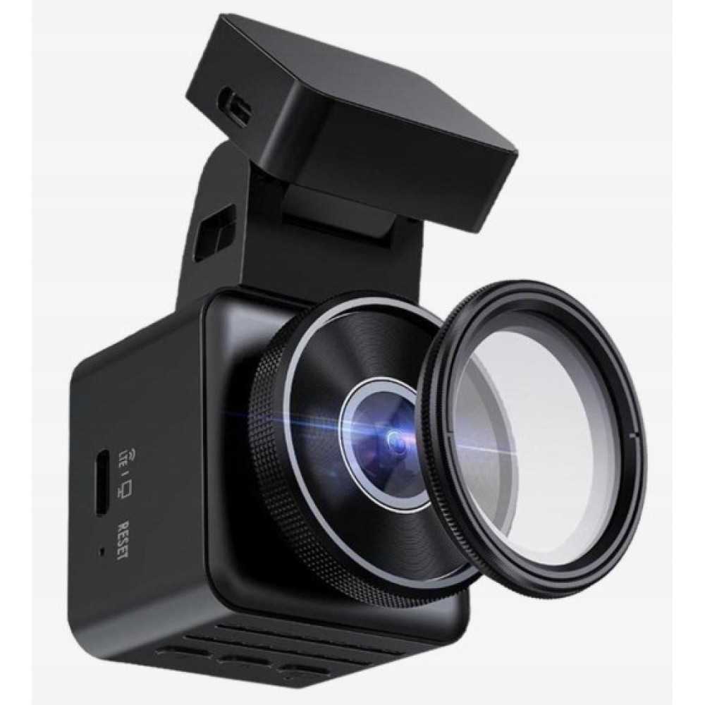 Czarna kamera samochodowa z obrotowym obiektywem i filtrem, na białym tle.