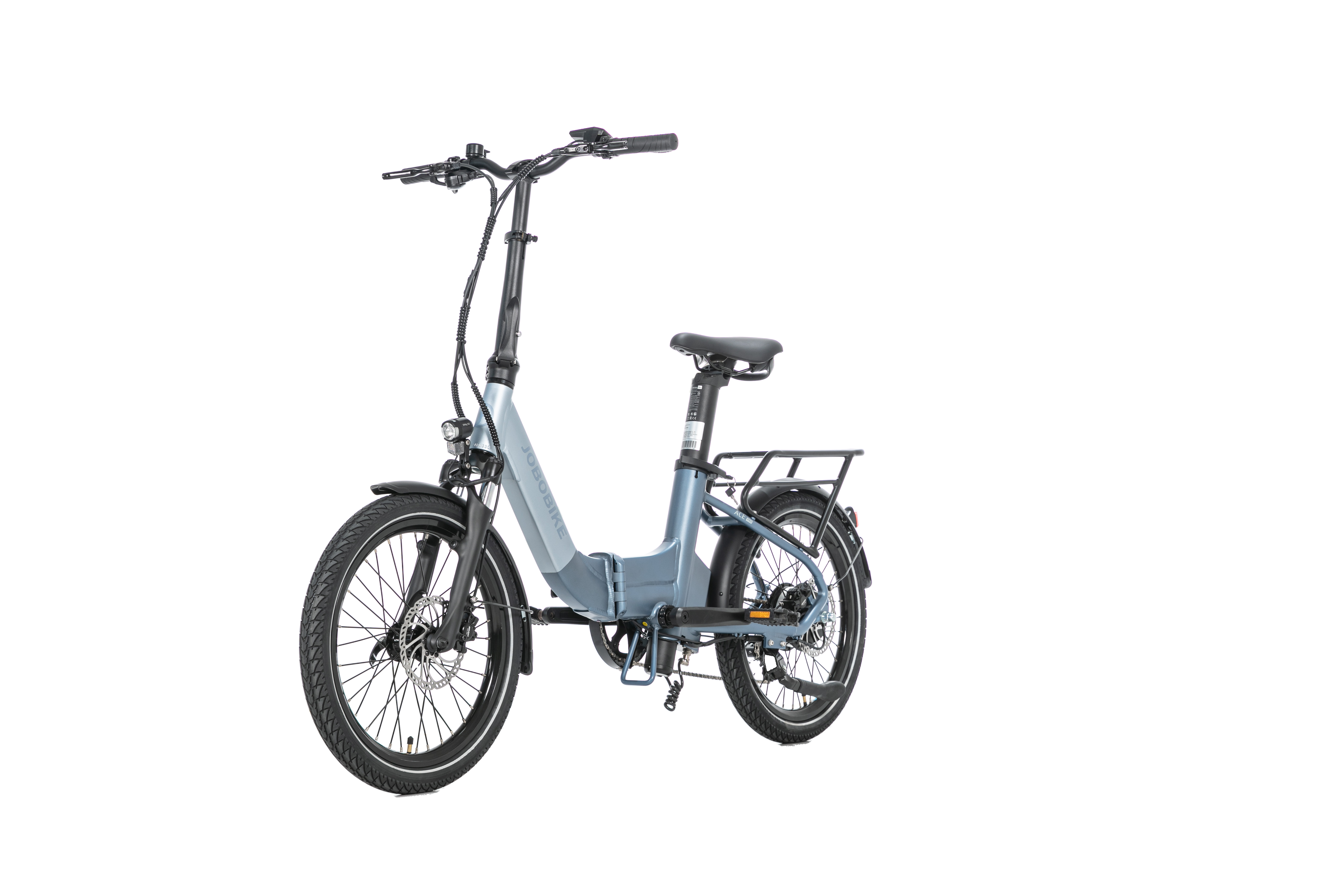 Ein graues faltbares Elektrofahrrad mit Gepäckträger und Beleuchtung.