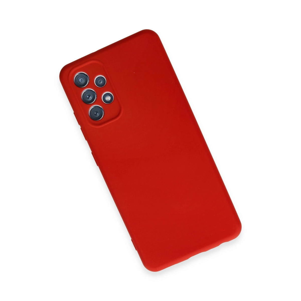 Beyaz arka plan üzerinde kamera modüllü kırmızı telefon kılıfı.
