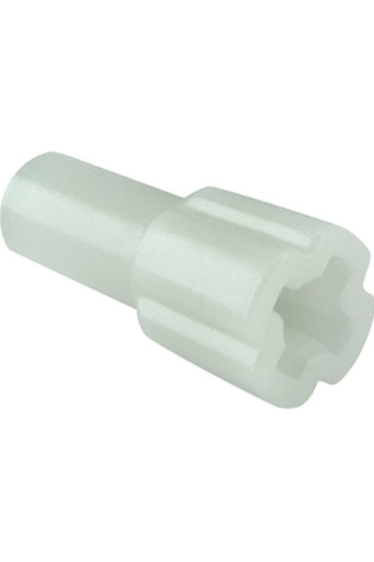 Silindirik ve yıldız şeklinde uçlu beyaz plastik adaptör.