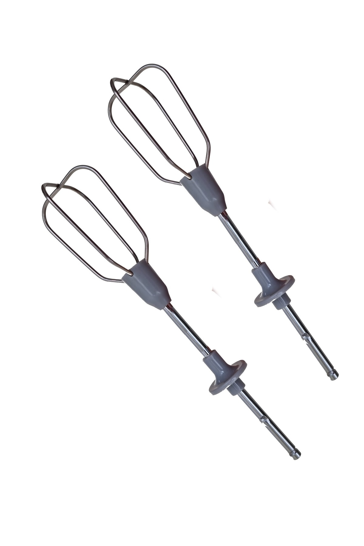 Beyaz zeminde gri saplı iki metal çırpıcı.