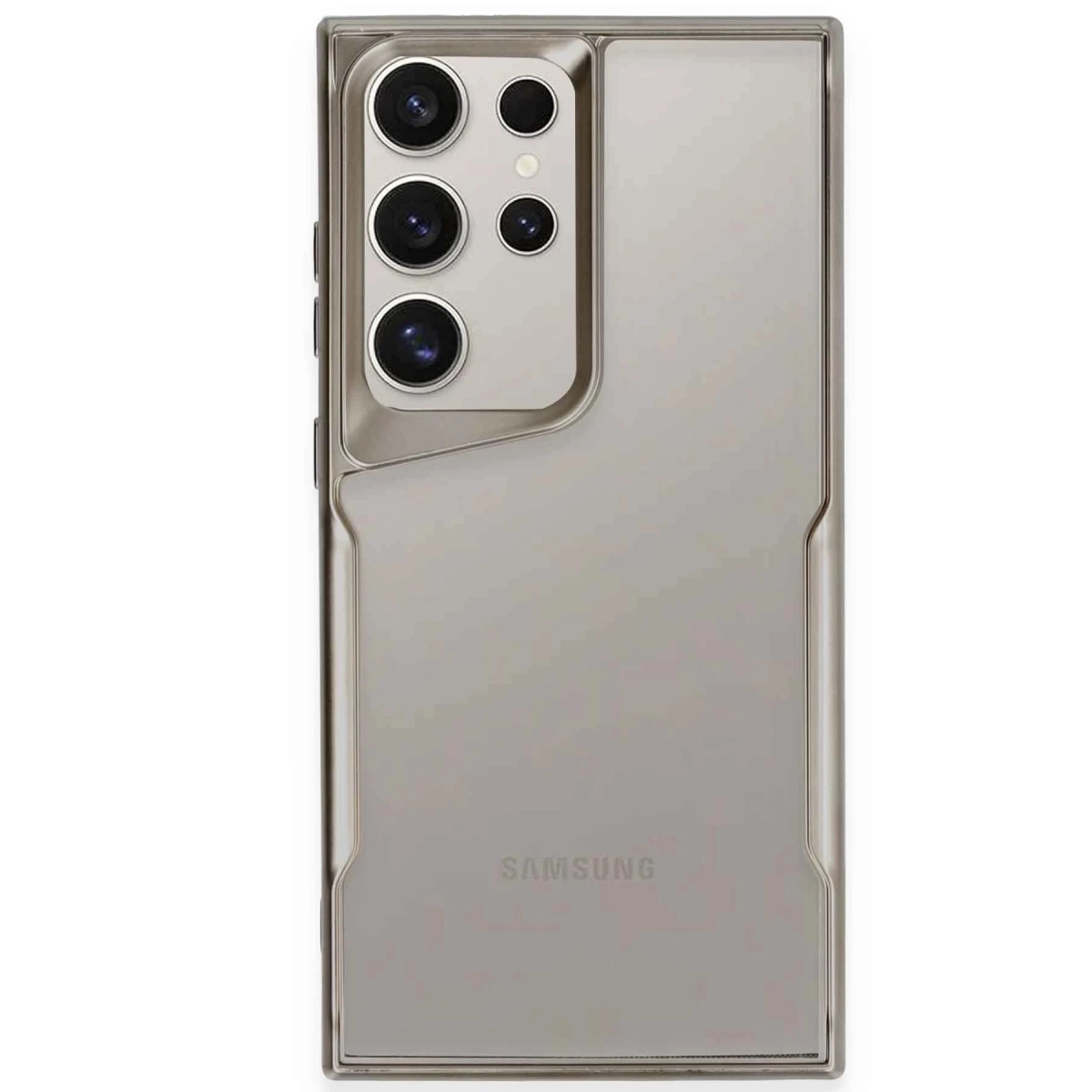 Dört kameralı gri akıllı telefonun arkası ve Samsung logosu.