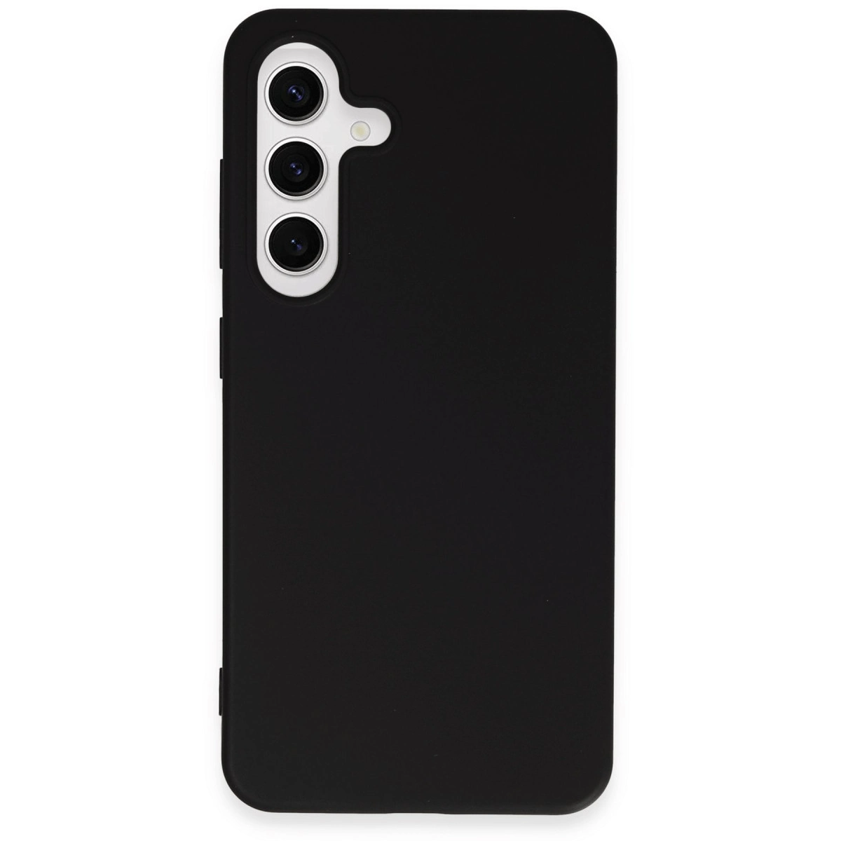 Üç kamera lensi ve flaşlı siyah telefon kılıfı.