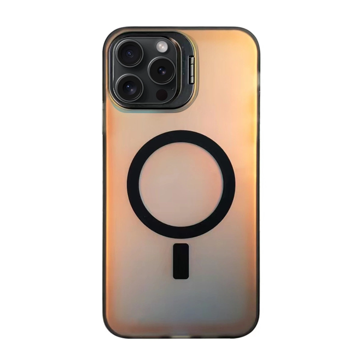 Kamera modülü ve manyetik halkalı şeffaf telefon kılıfı.