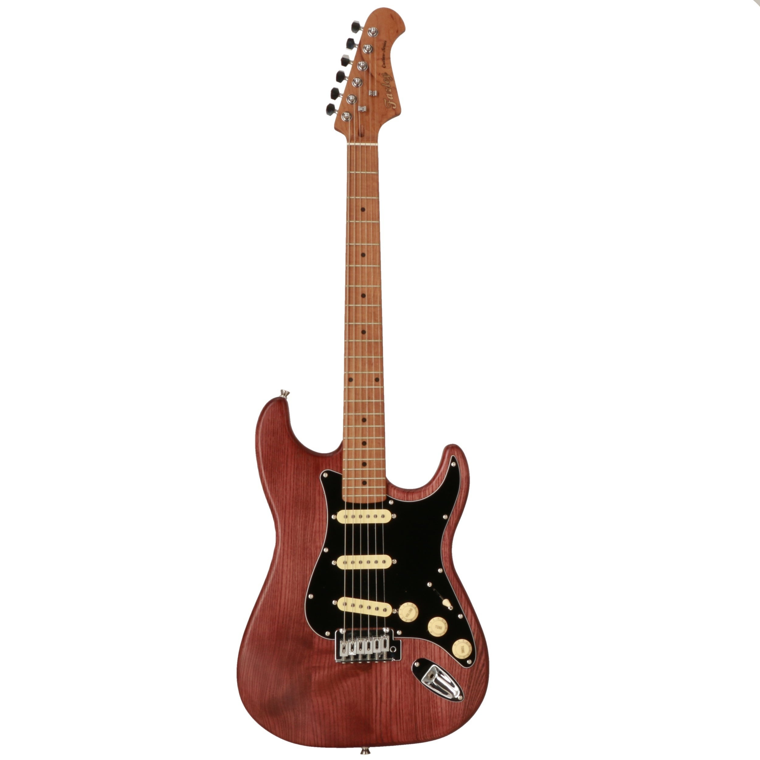 Een bruine elektrische gitaar met zwart slagplaat en chroom beslag.