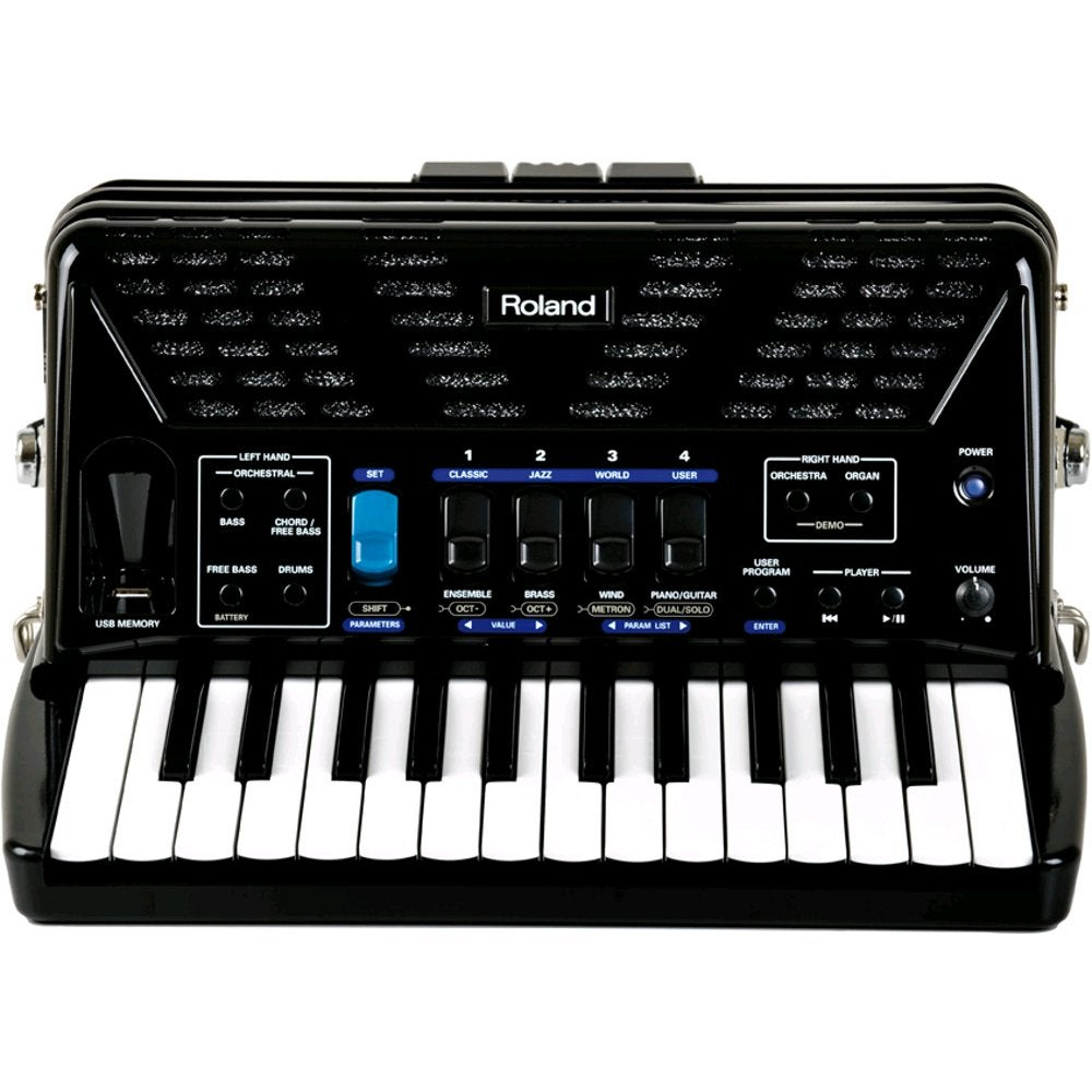 Een zwarte Roland accordeon met toetsen en knoppen.