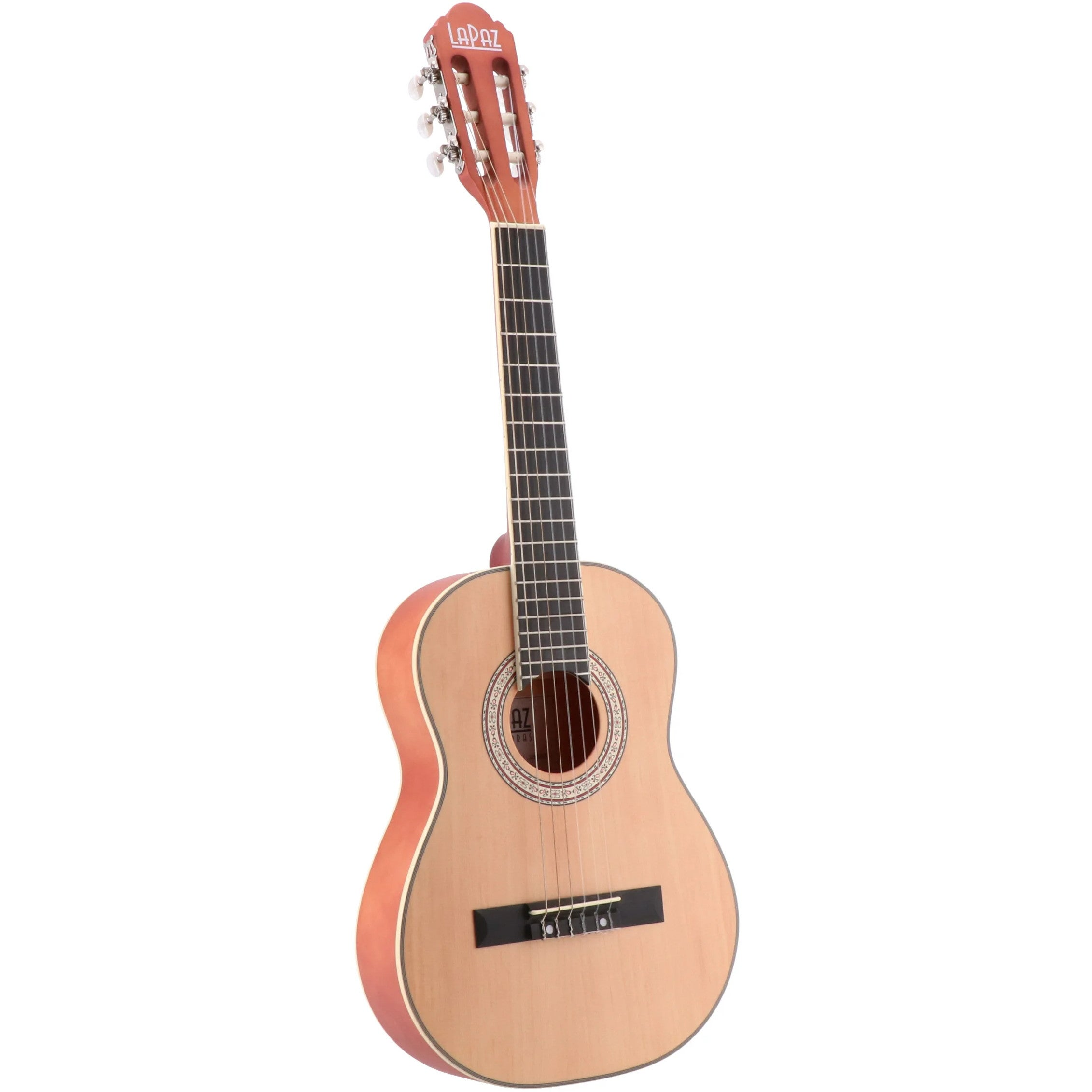 Een lichtbruine akoestische gitaar met rode snaren en witte binding.