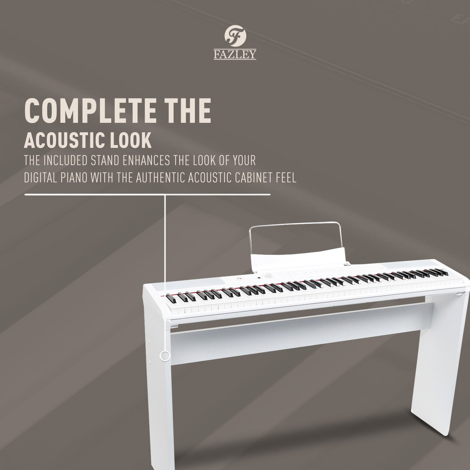 Een witte digitale piano op een standaard, met toetsen en muziekrek.