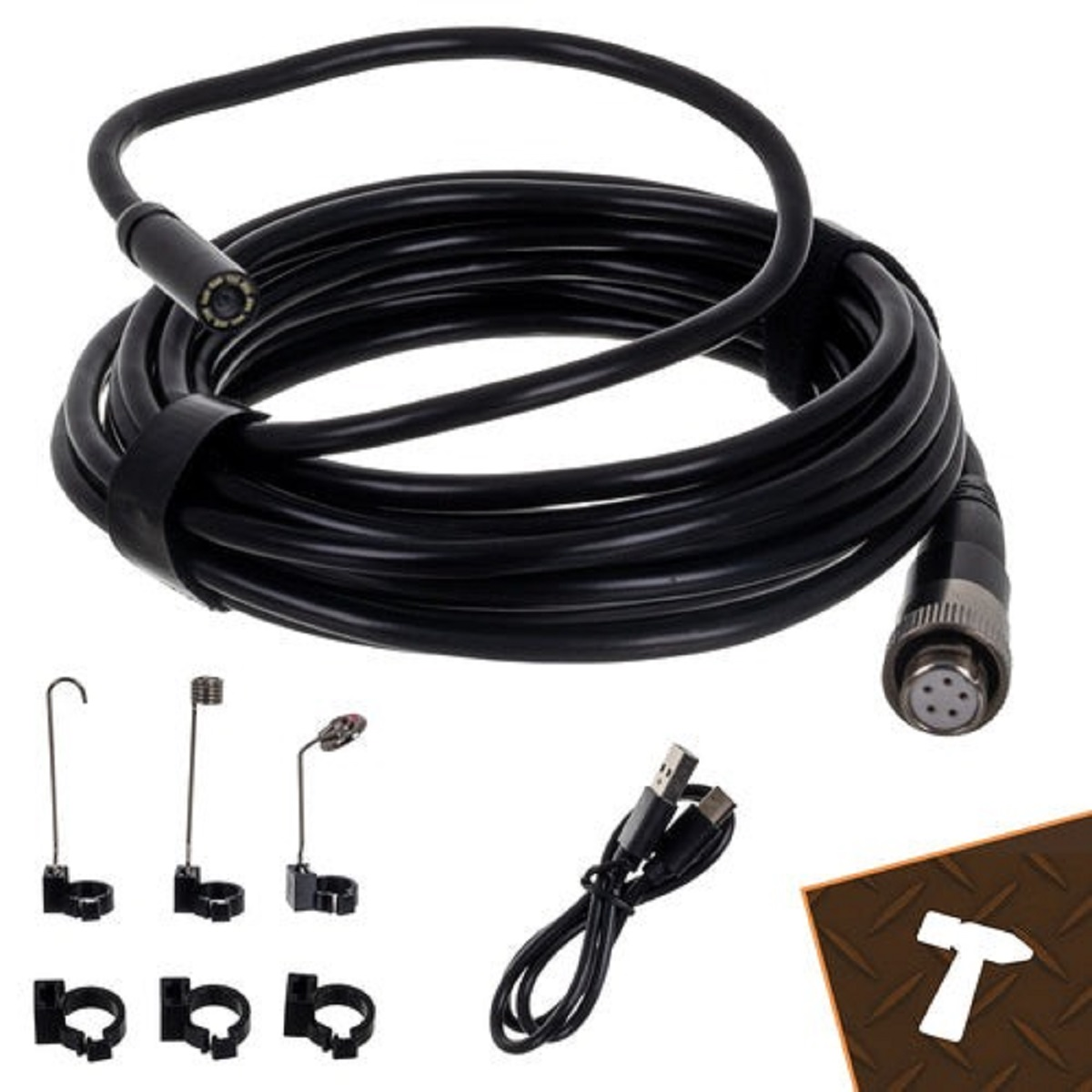 Una cámara endoscópica negra con cable, cordón USB y accesorios.
