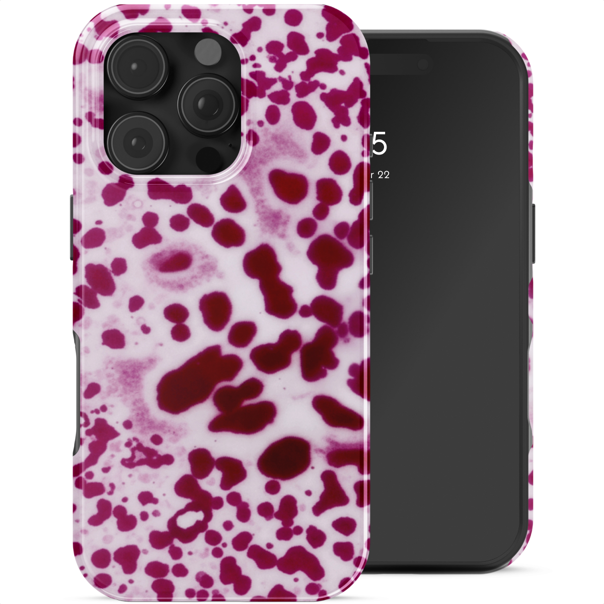 iPhone hoesje met bloedrode vlekken op witte achtergrond naast een smartphone.