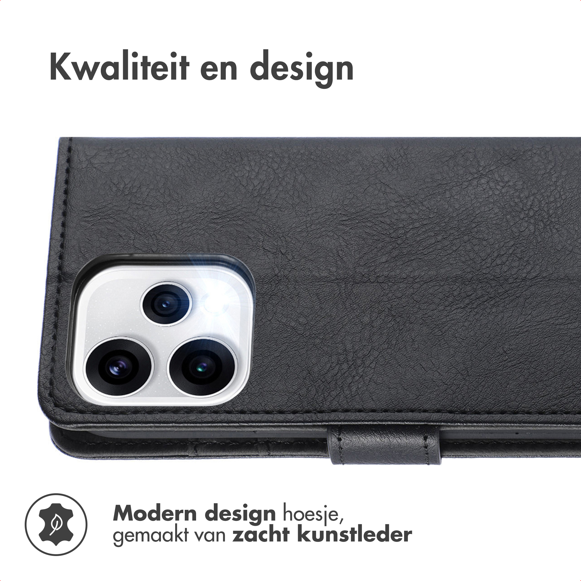 Zwarte kunstlederen telefoonhoes met drie cameralenzen.