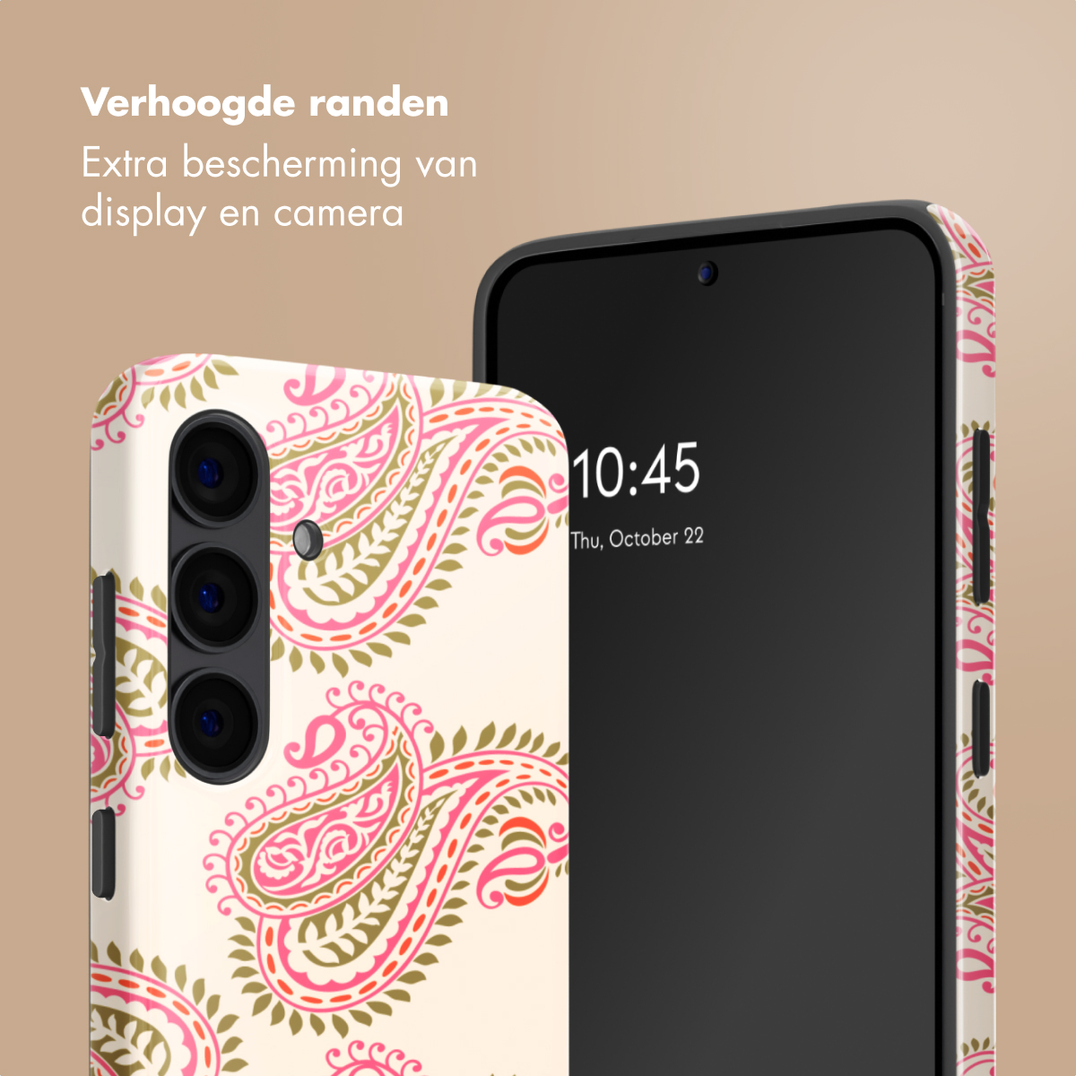 Smartphone avec coque à motif cachemire. Bords surélevés pour la protection.