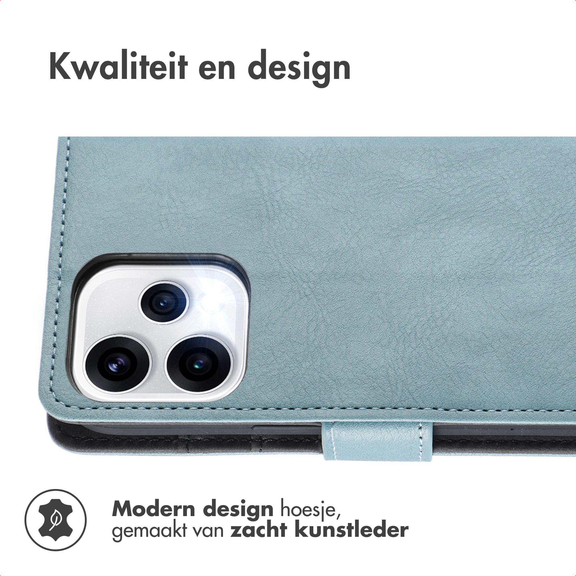 Étui de téléphone bleu clair en similicuir avec trois lentilles.