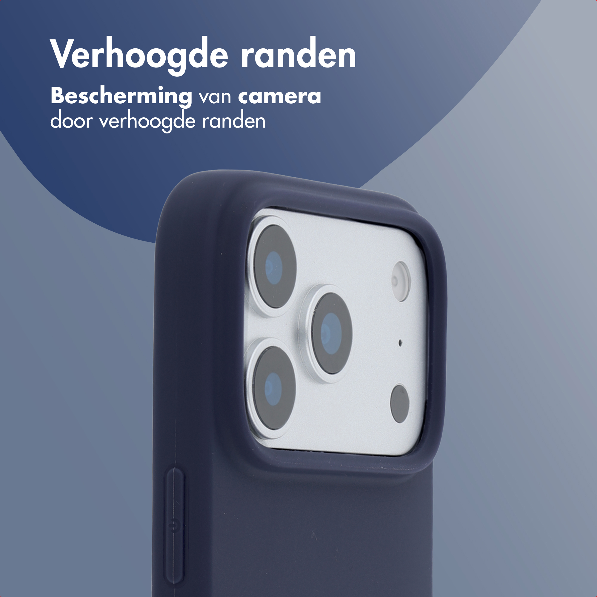 Donkerblauwe telefoonhoes toont cameramodule met drie lenzen.