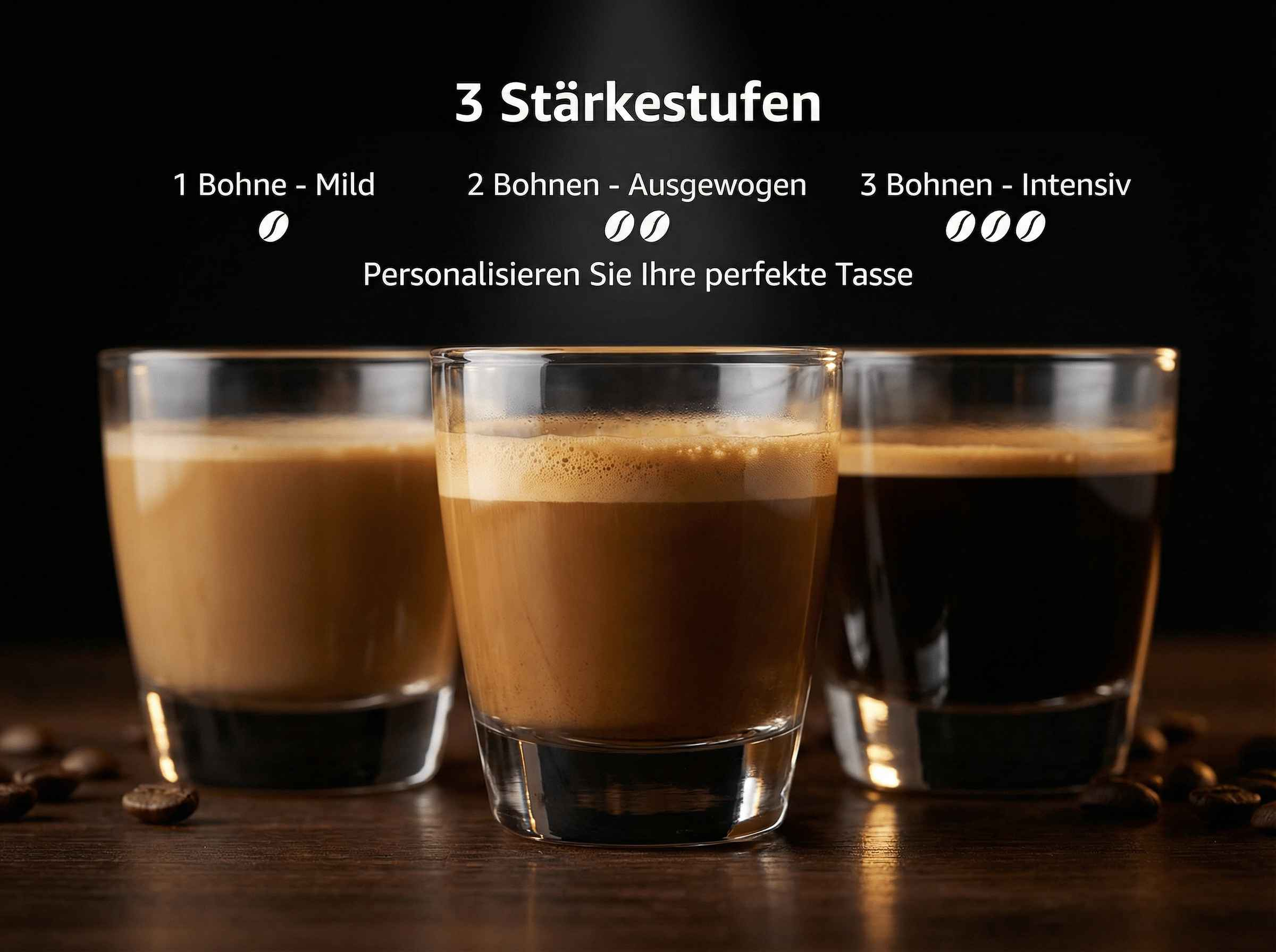 Drei Gläser Kaffee mit unterschiedlicher Farbe und Schaum auf einem Holztisch.