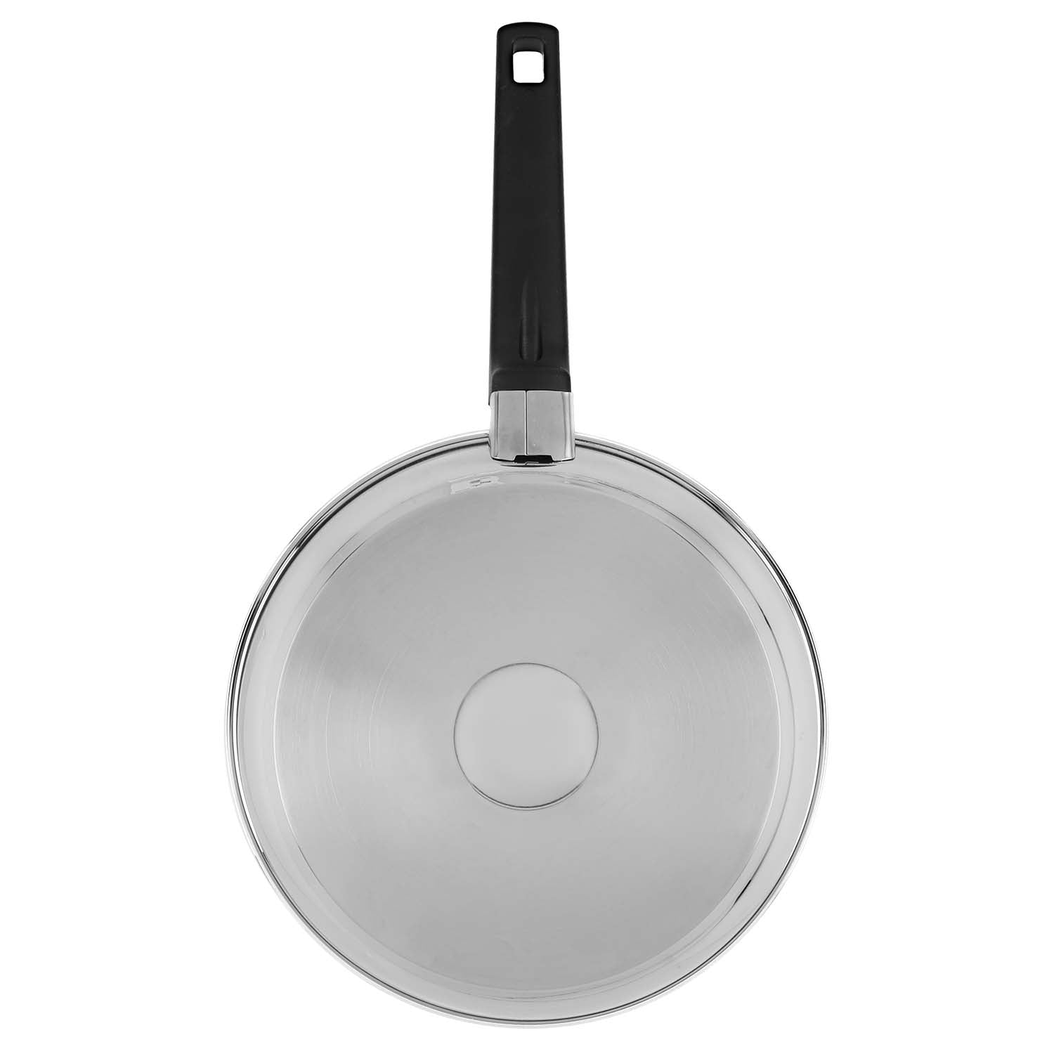 Een zilveren koekenpan met een zwart handvat op een witte achtergrond.