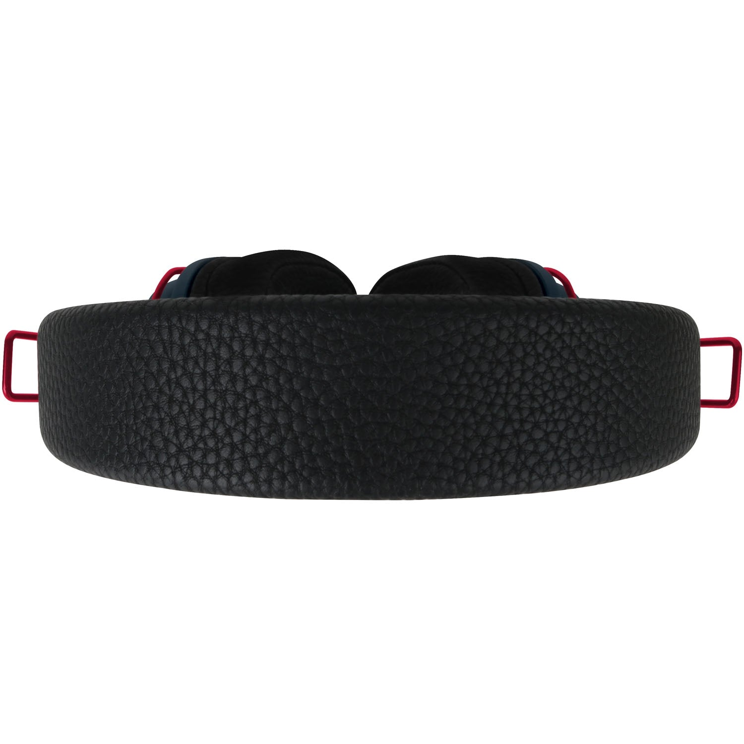 Cuffie in pelle nera con accenti rossi, vista ravvicinata.