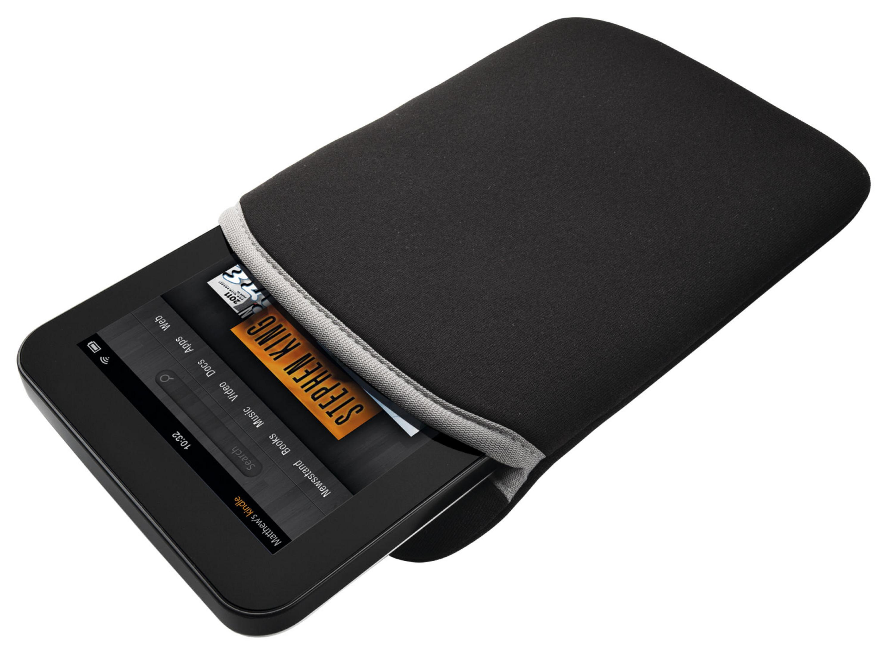 Ein schwarzes Kindle in einer schwarzen Hülle, mit Stephen Kings Buch.