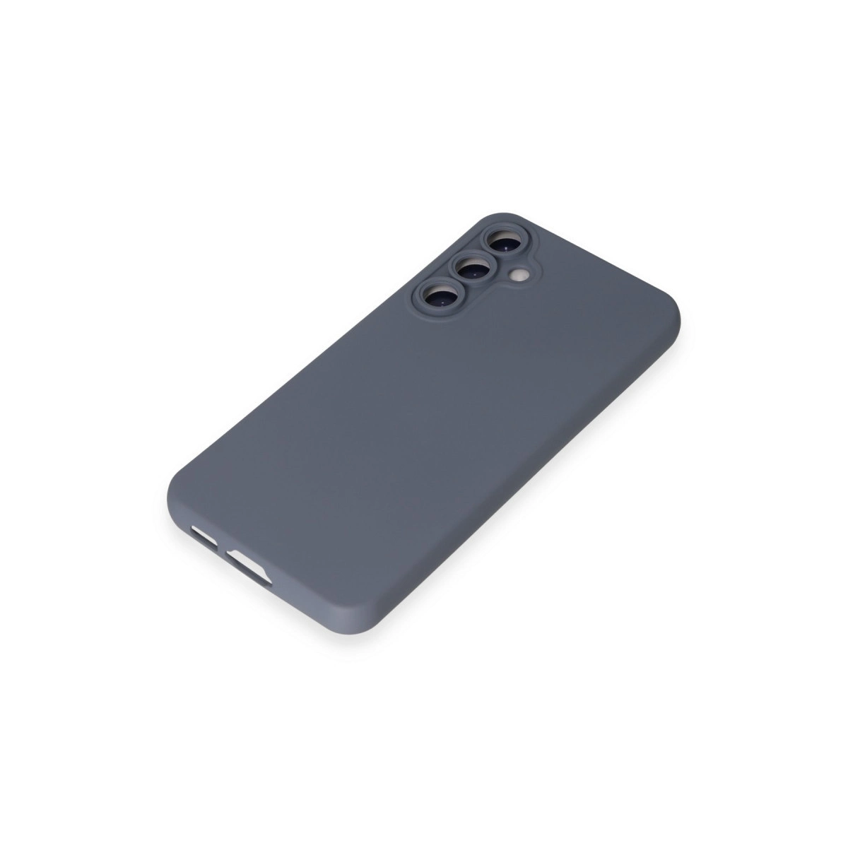 Beyaz arka plan üzerinde üç kamera lensli gri telefon kılıfı.