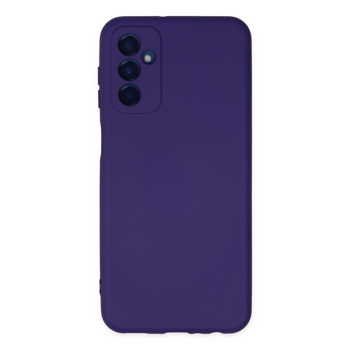 Üç kamera lensli ve flaşlı koyu mor telefon kılıfı.