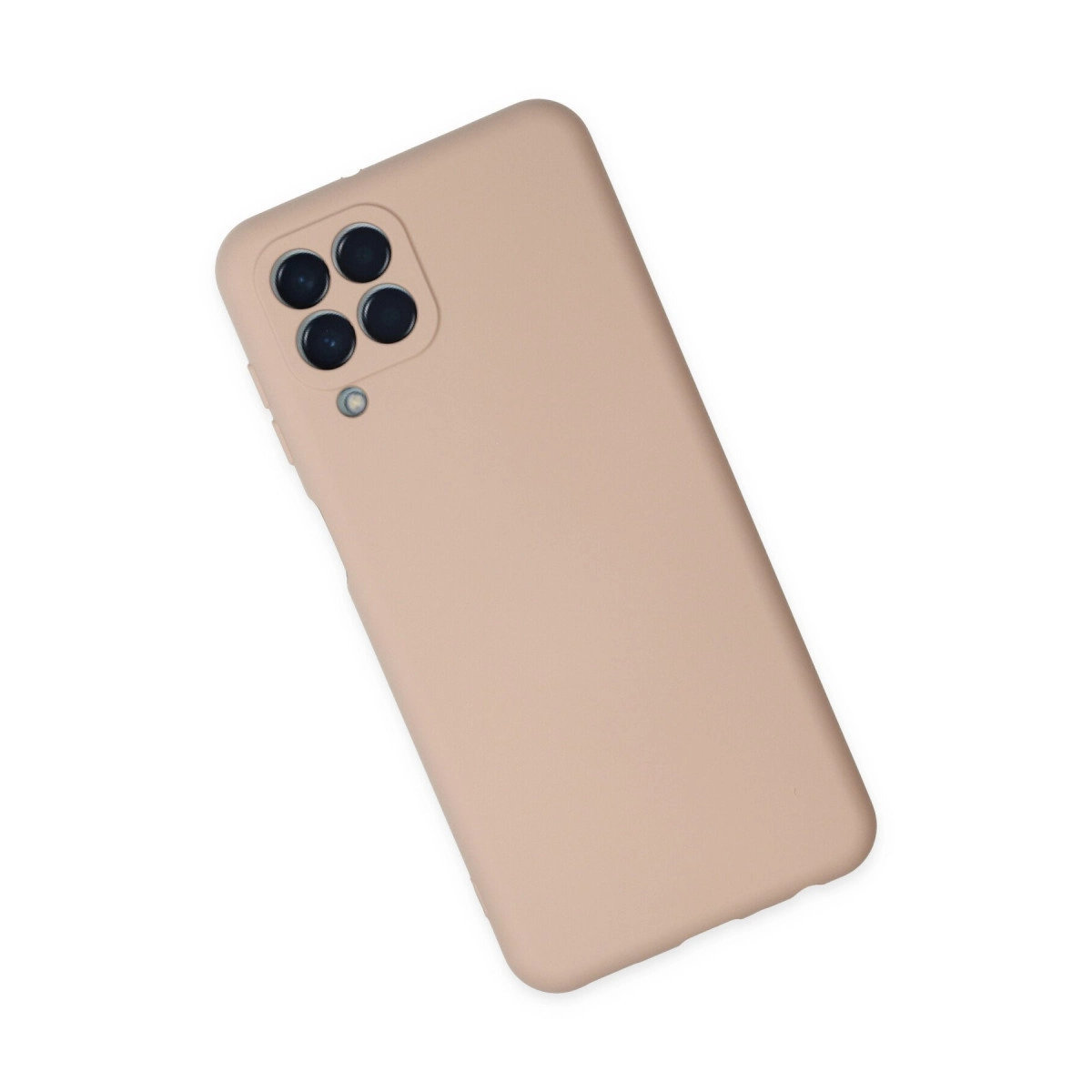 Dört kamera lensi ve flaşlı bej telefon kılıfı.