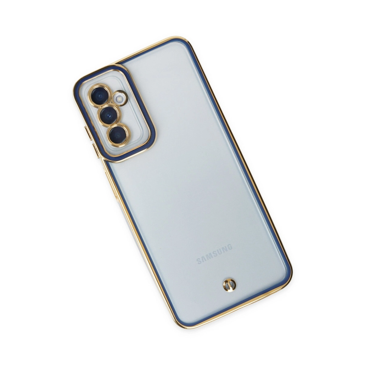 Üç kamera lensli, altın ve mavi kenarlıklı açık mavi telefon kılıfı.