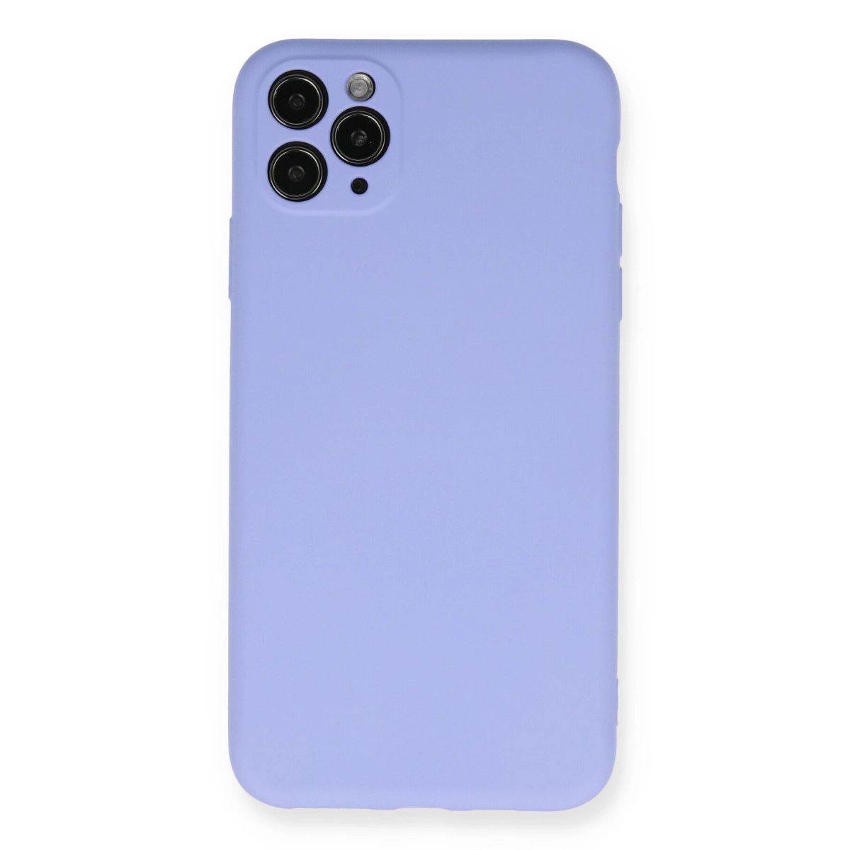 Beyaz arka planda üçlü kamera kesimli lavanta rengi telefon kılıfı.