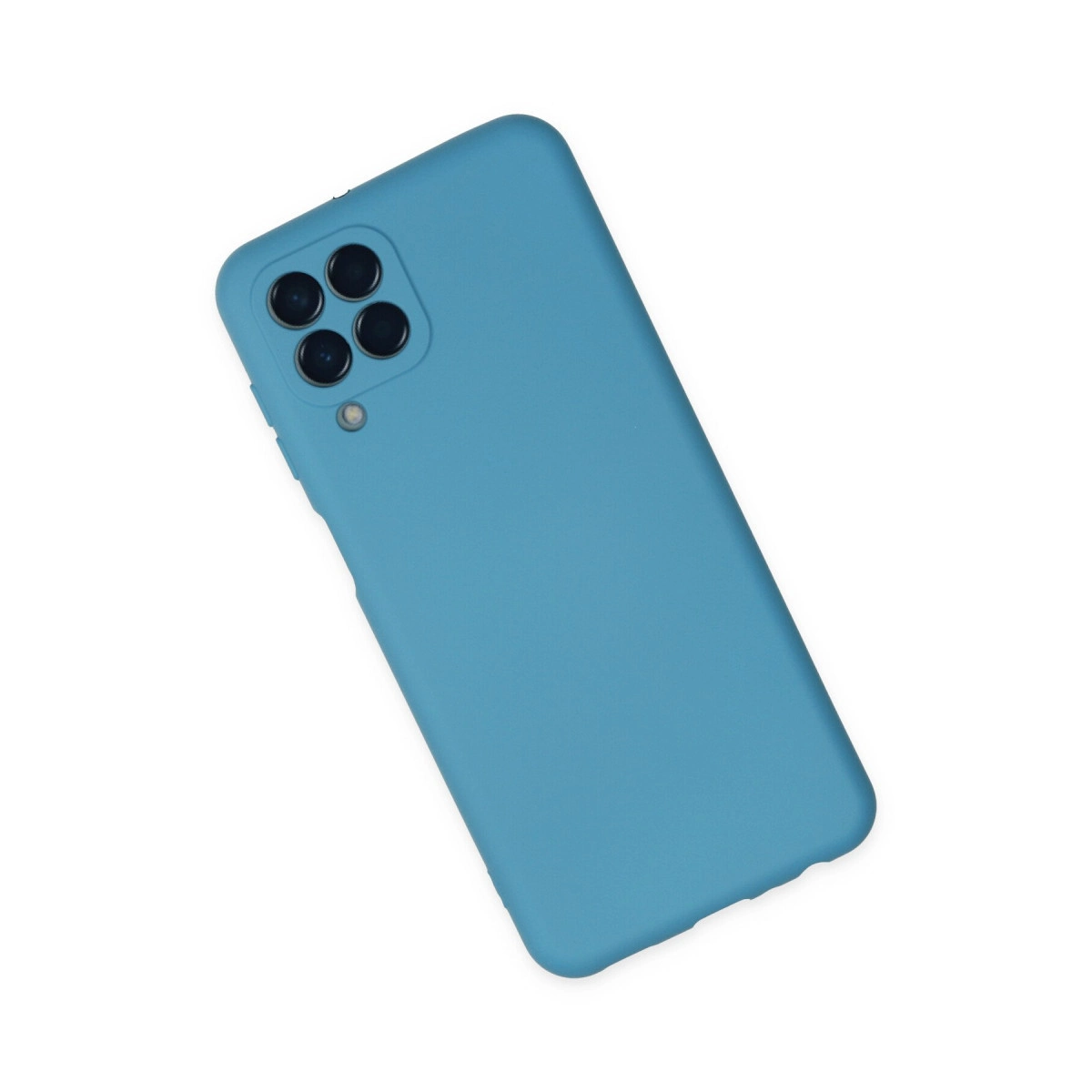 Dört kamera lensli mavi telefon kılıfı, beyaz zeminde duruyor.