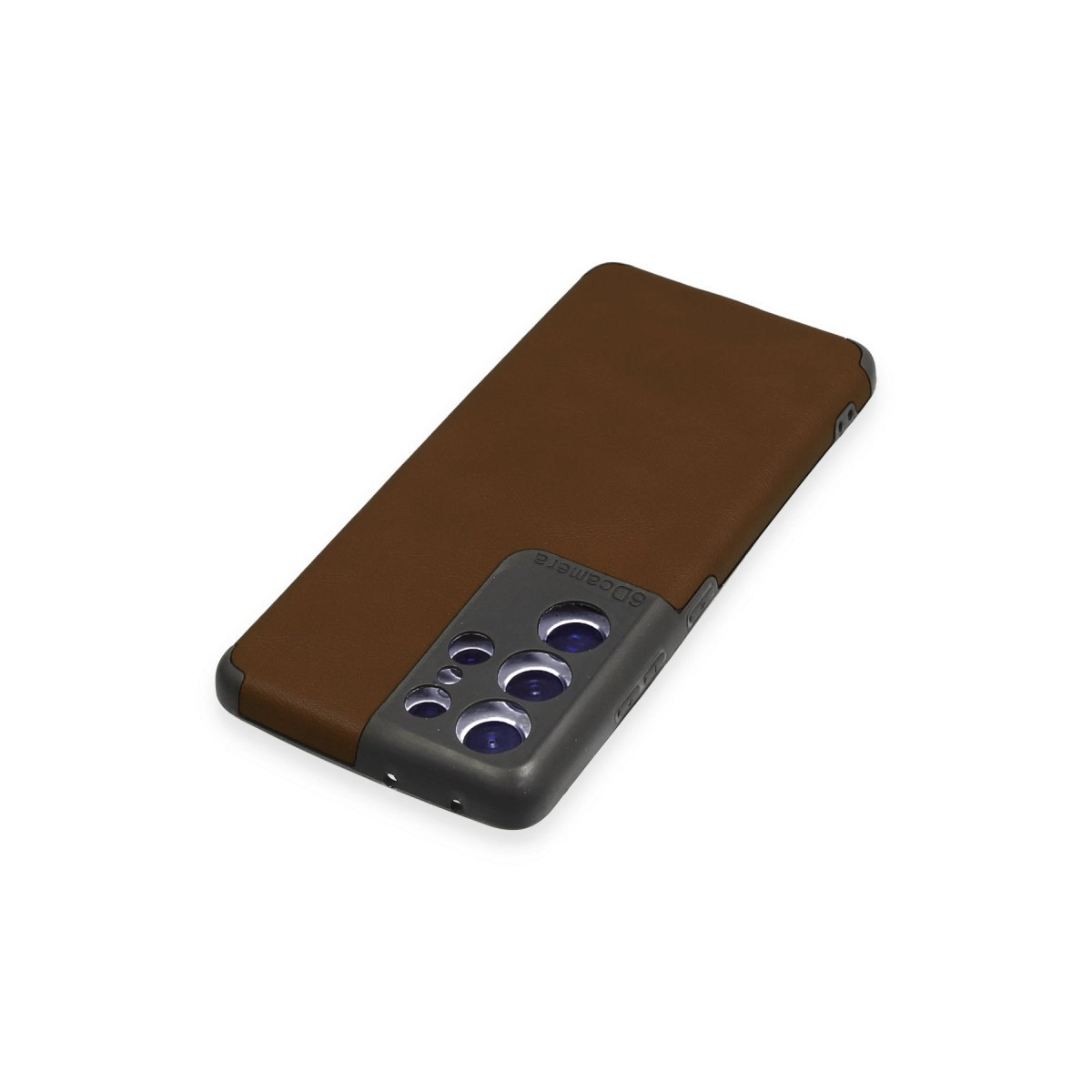 Altı lensli siyah kamera modülüne sahip kahverengi telefon kılıfı.