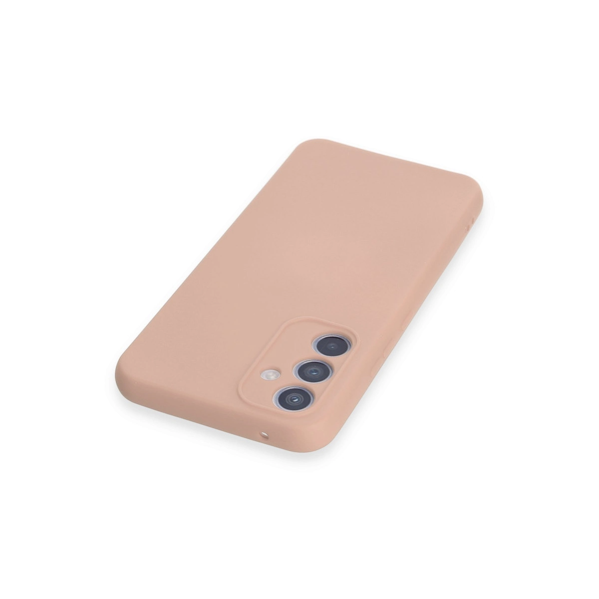 Üç kamera lensli şeftali rengi telefon kılıfı.