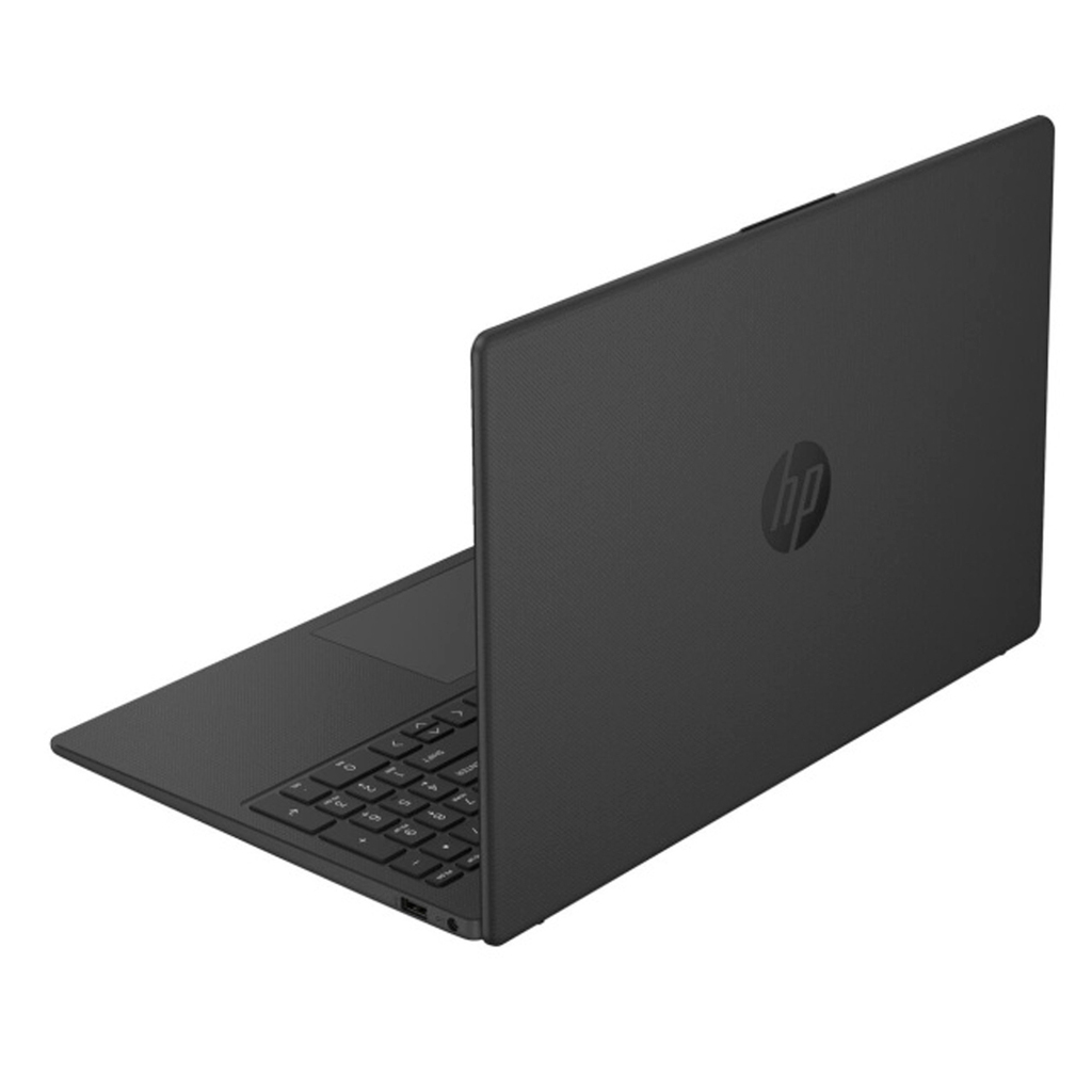 Zamknięty czarny laptop HP z podświetlaną klawiaturą, na białym tle.