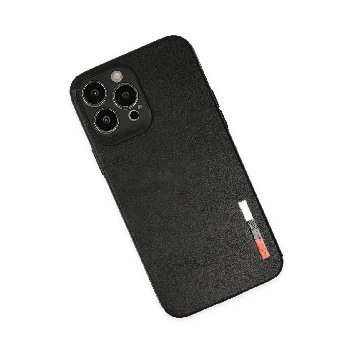 Üç kameralı, çizgili desenli siyah telefon kılıfı.