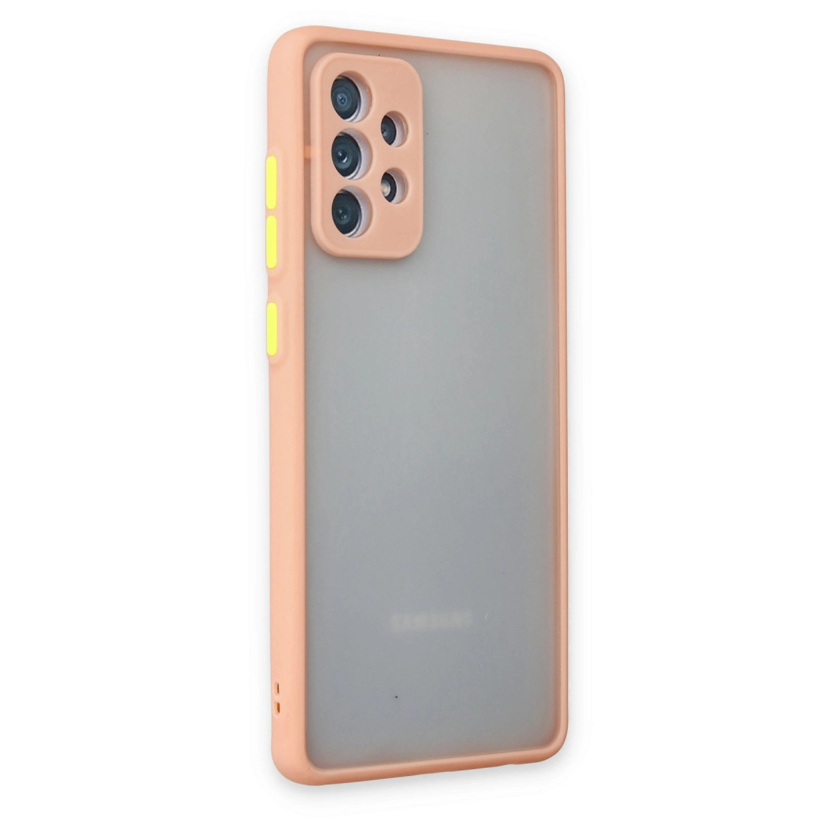 Mat gri arka ve kamera kesimli şeftali rengi telefon kılıfı.