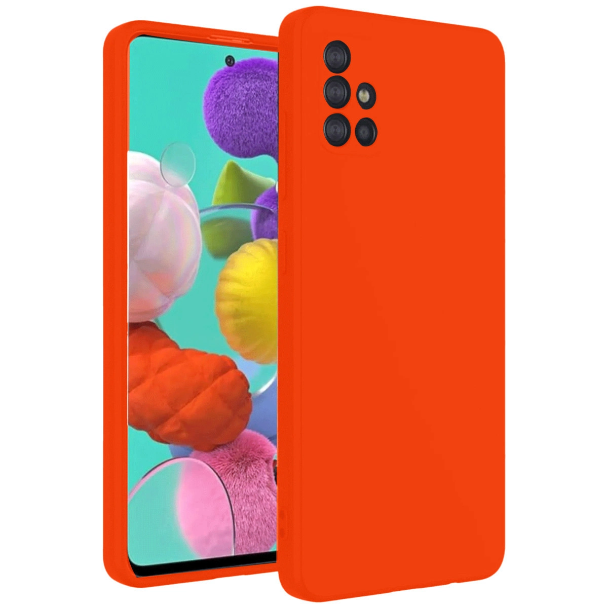 Ekranında renkli simgeler bulunan, dört arka kameraya sahip turuncu bir telefon.