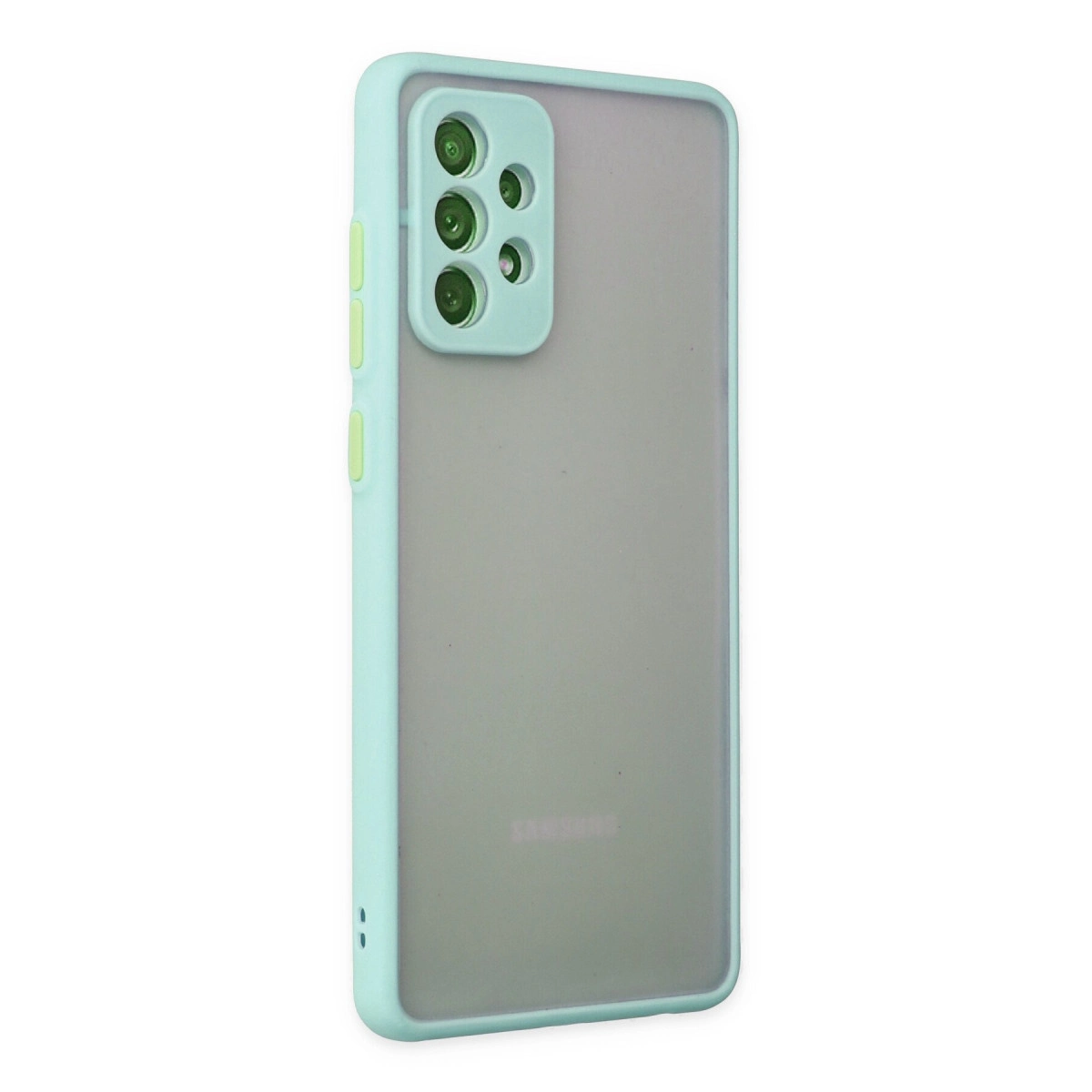 Dört kamera lensli ve yan düğmeli nane yeşili telefon kılıfı.