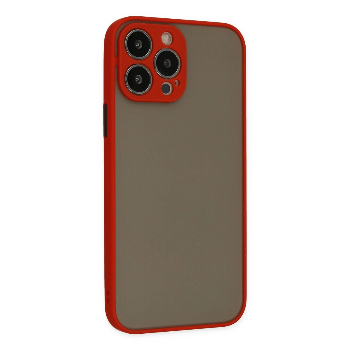 Kırmızı kenarlı gri telefon kılıfı ve üçlü kamera sistemi.