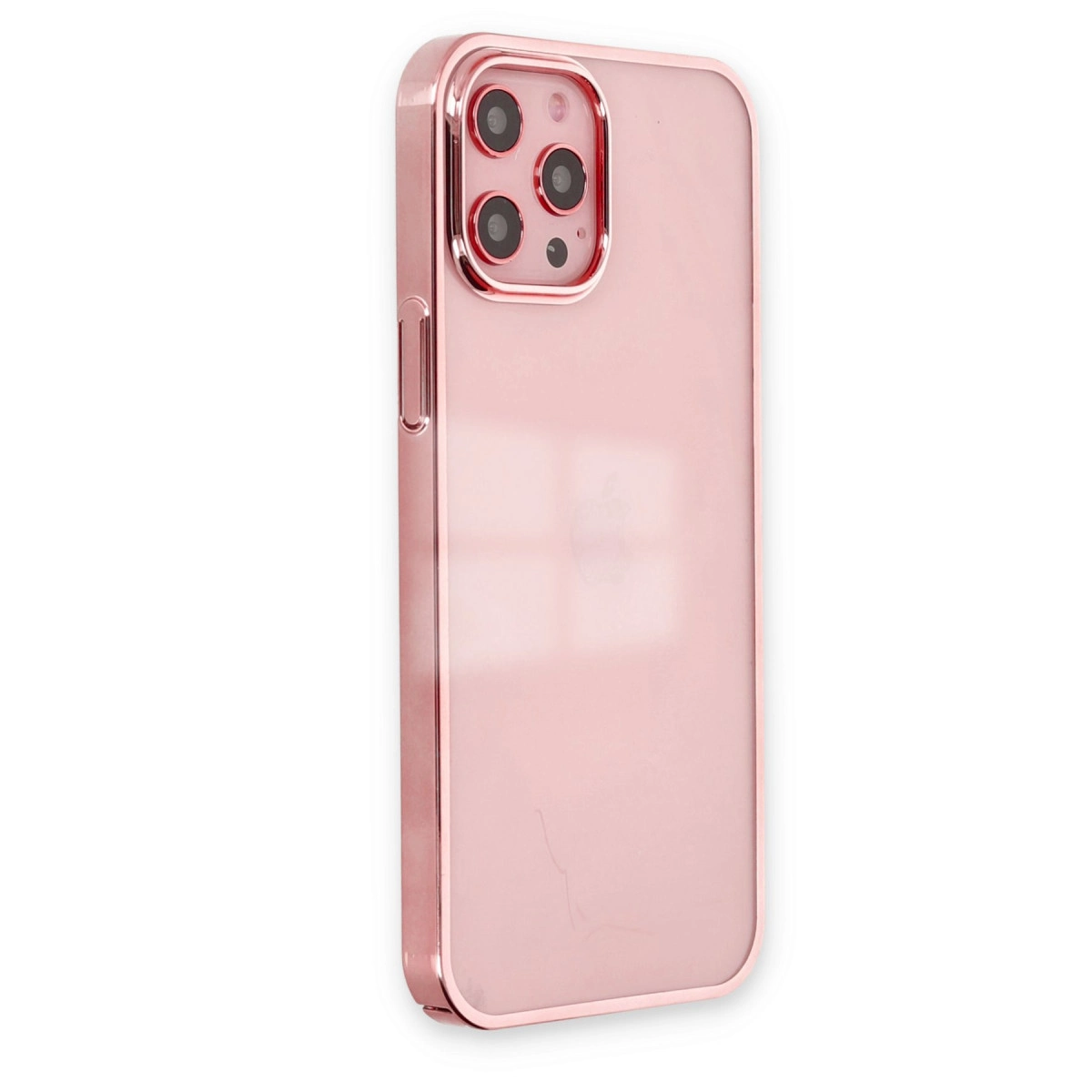 Üç kamera lensli ve parlak metal kenarlı, gül altın rengi telefon kılıfı.